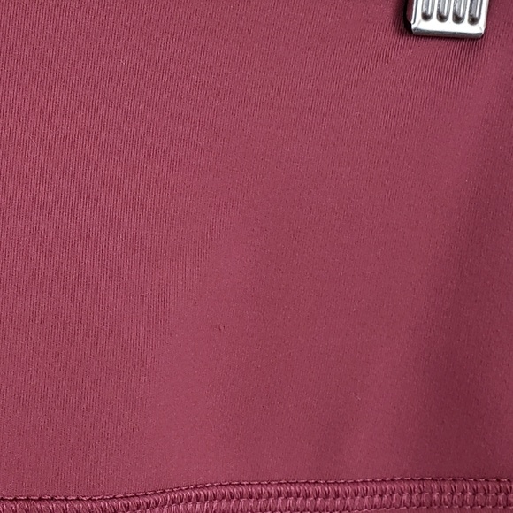 🆕️Yogalicious Buttery Soft High-Rise Crop Legging - Picture 7 of 8